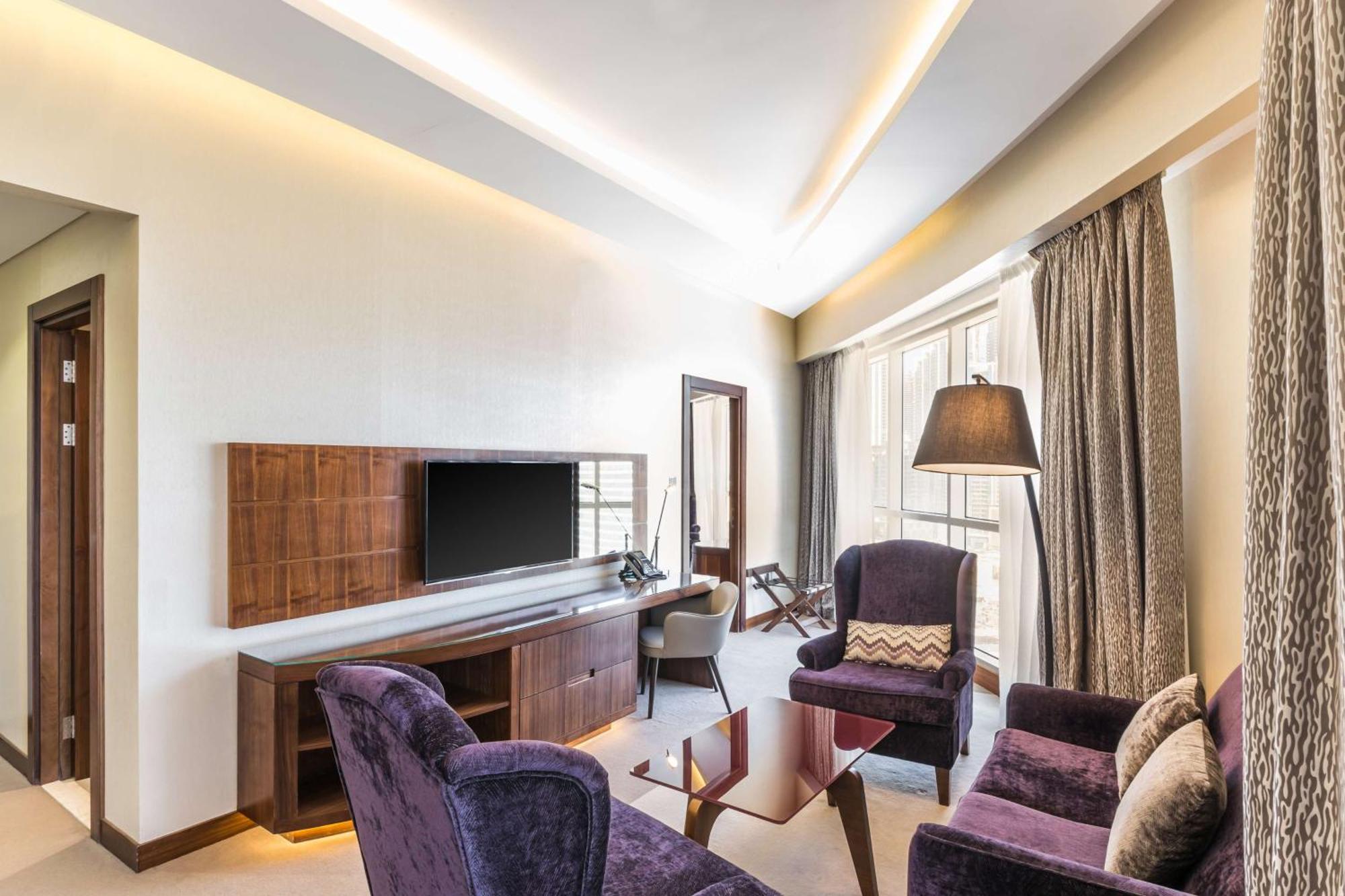 Suite with Lounge Access,1656232436:JPEG